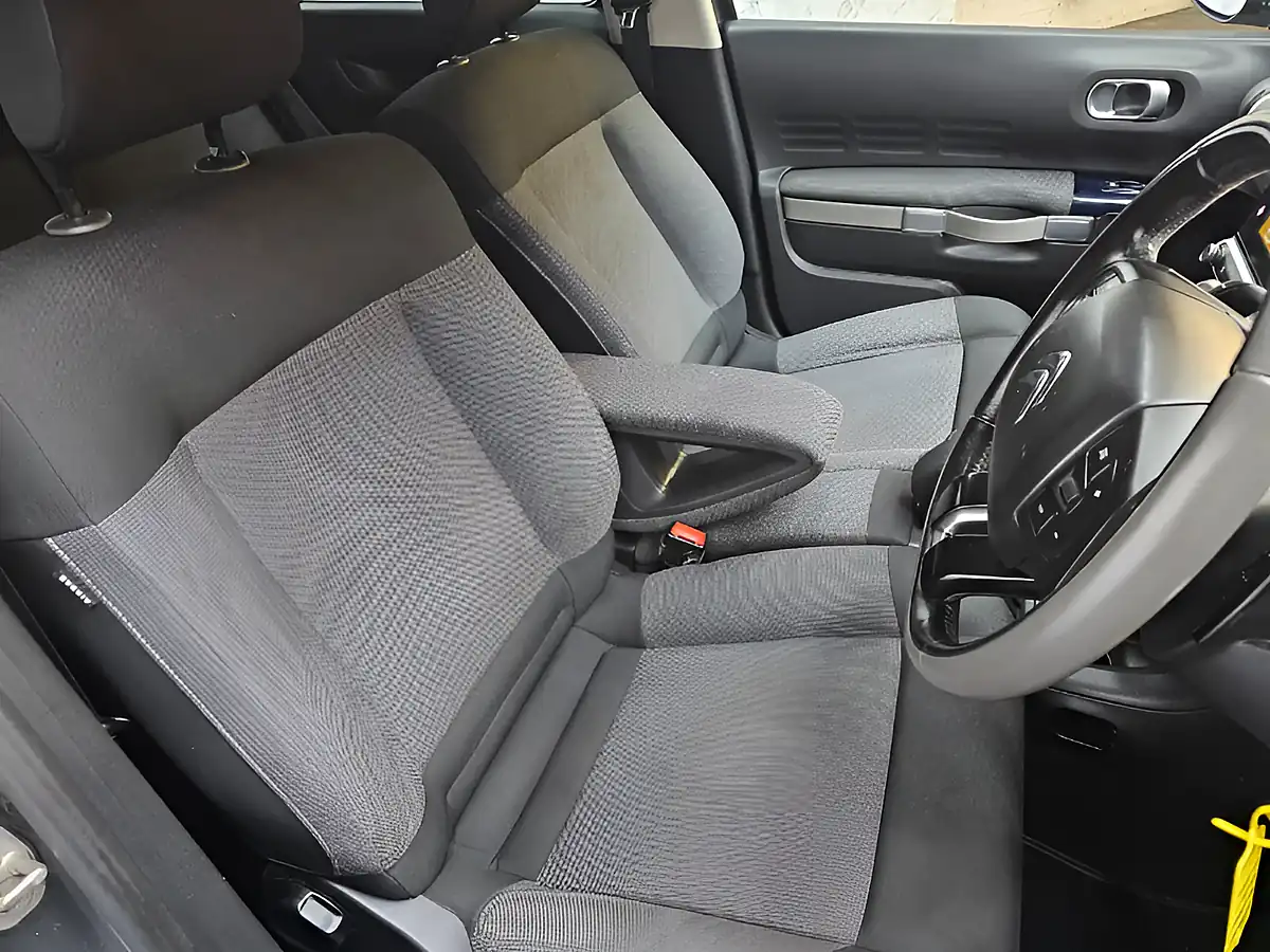 Used 2016 Citroen C4 Cactus Flair Grey - Interior and Exterior details 15