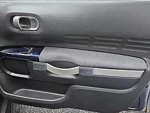 Used 2016 Citroen C4 Cactus Flair Grey - Interior and Exterior details 18