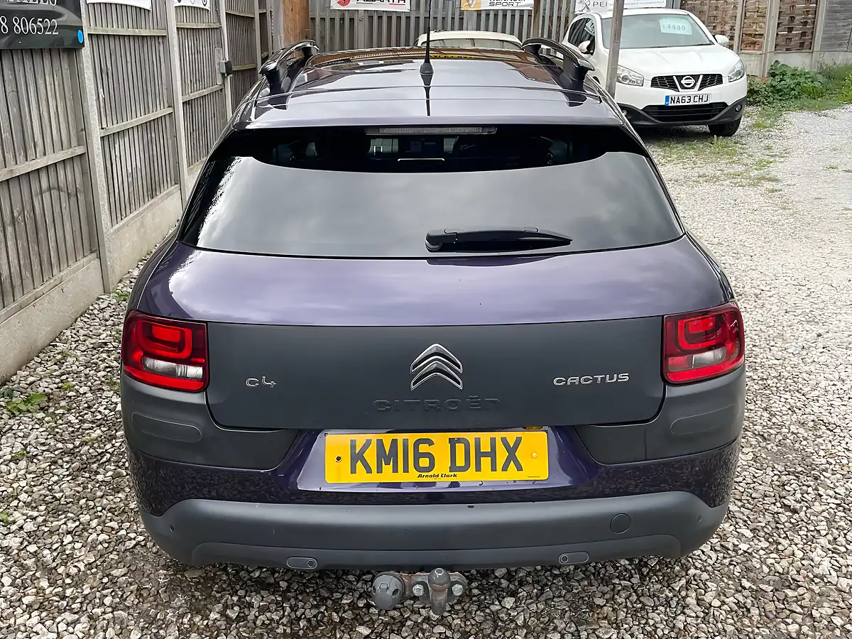 Used 2016 Citroen C4 Cactus Flair Purple - Interior and Exterior details 8