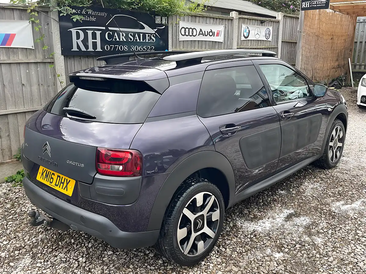 Used 2016 Citroen C4 Cactus Flair Purple - Interior and Exterior details 9