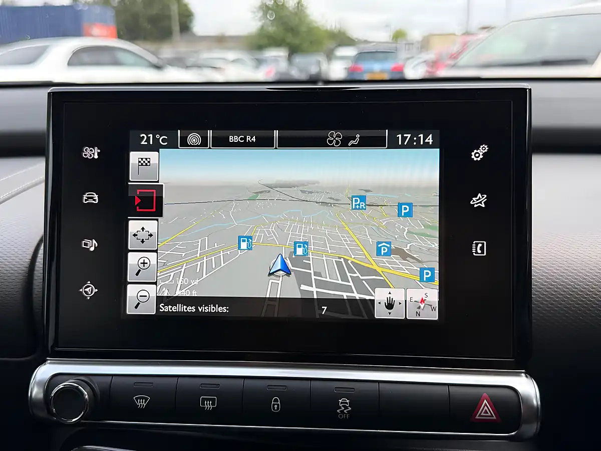 Used 2016 Citroen C4 Cactus Flair Silver - Interior and Exterior details 16