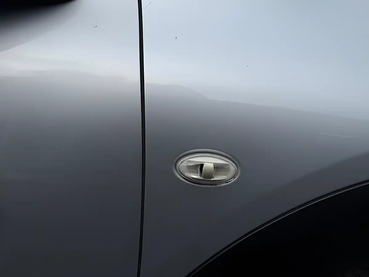 Used 2016 Citroen C4 Cactus Flair Silver - Interior and Exterior details 18