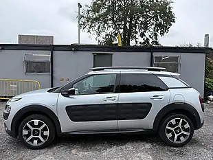 Used 2016 Citroen C4 Cactus Flair Silver - Interior and Exterior details 4