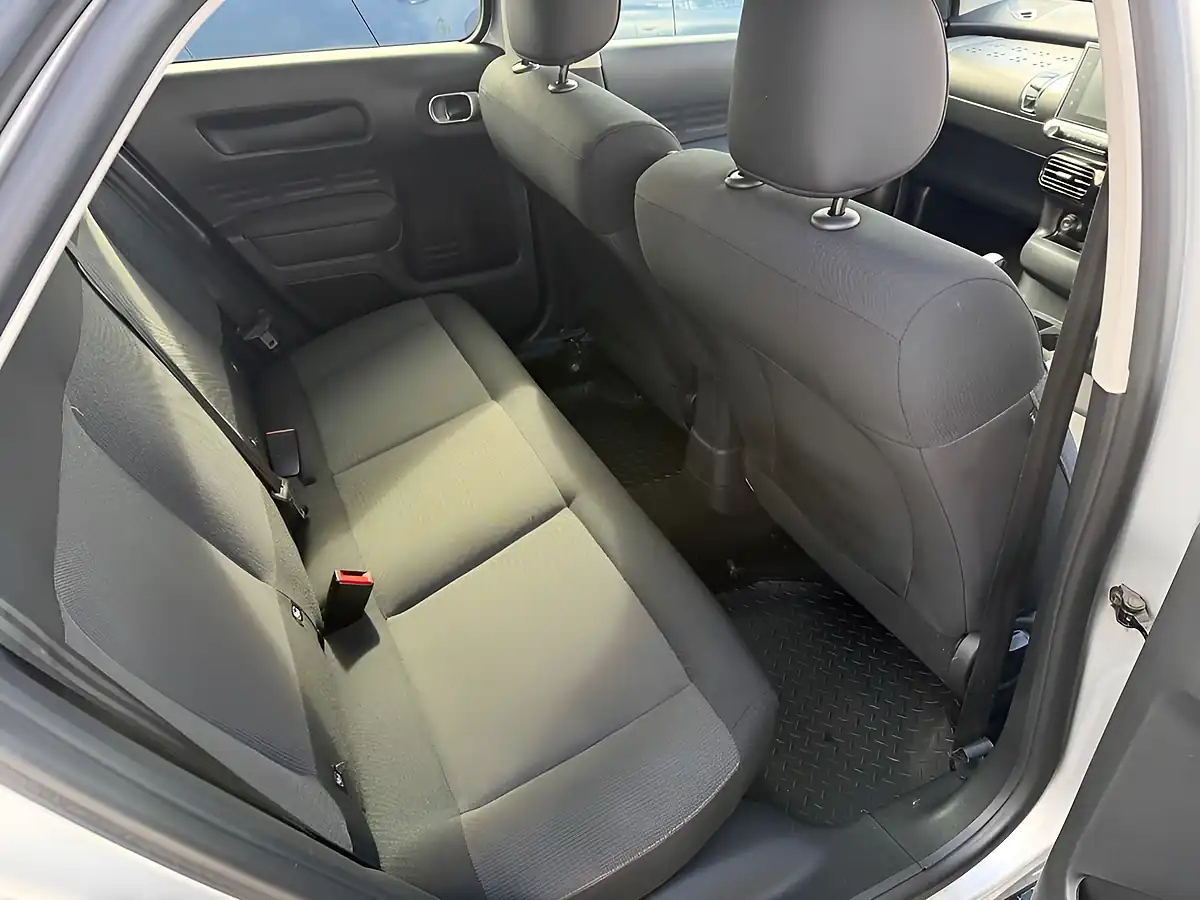 Used 2016 Citroen C4 Cactus Flair Silver - Interior and Exterior details 16