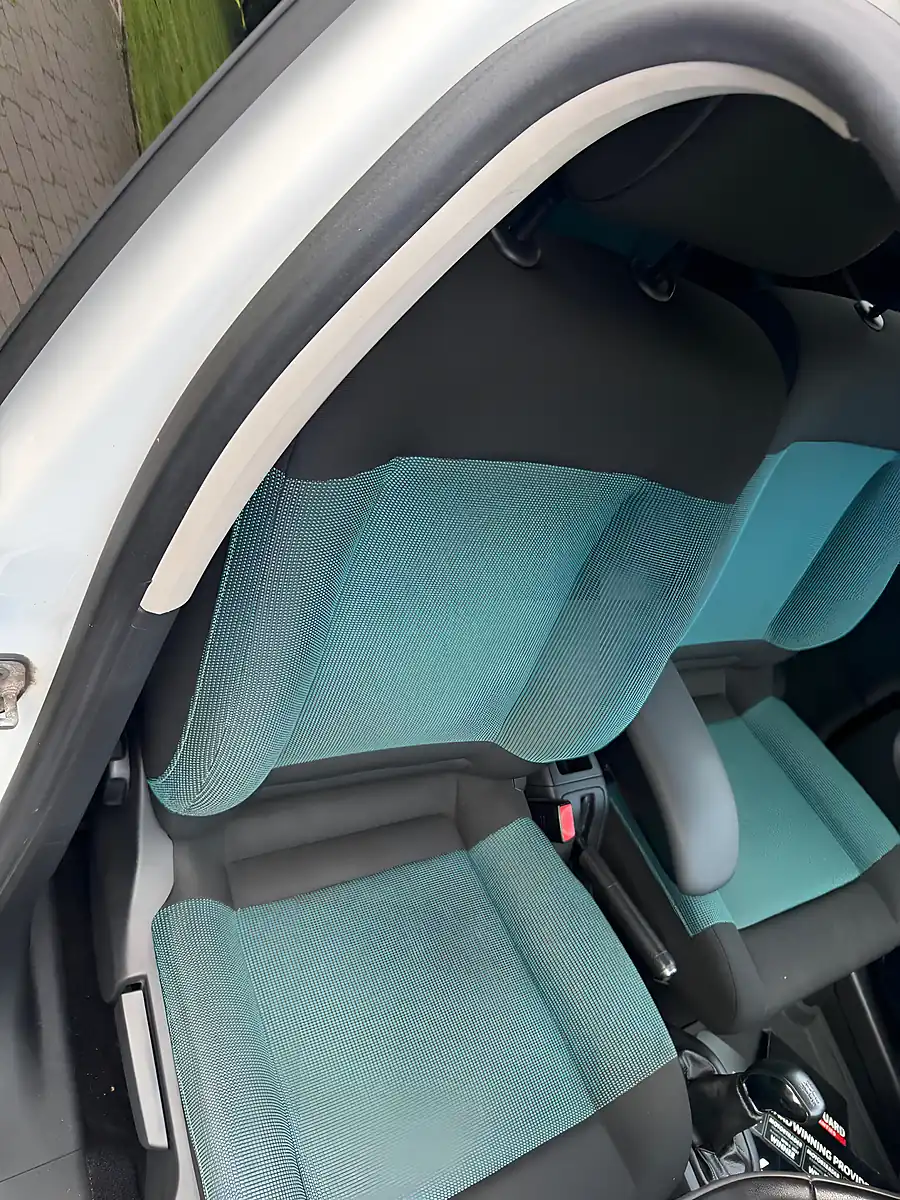 Used 2016 Citroen C4 Cactus Flair White - Interior and Exterior details 14