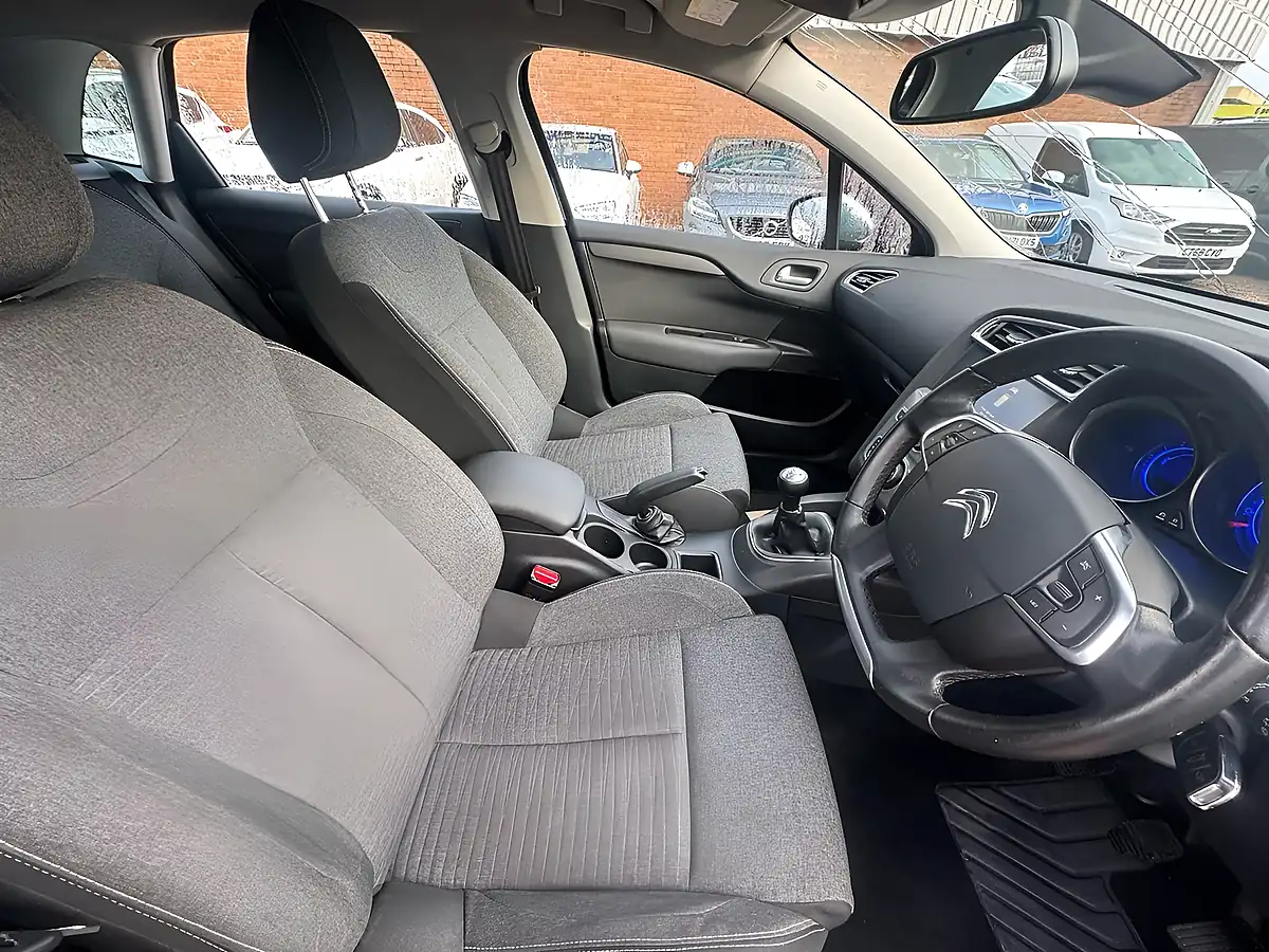 Used 2016 Citroen C4 Flair Black - Interior and Exterior details 18
