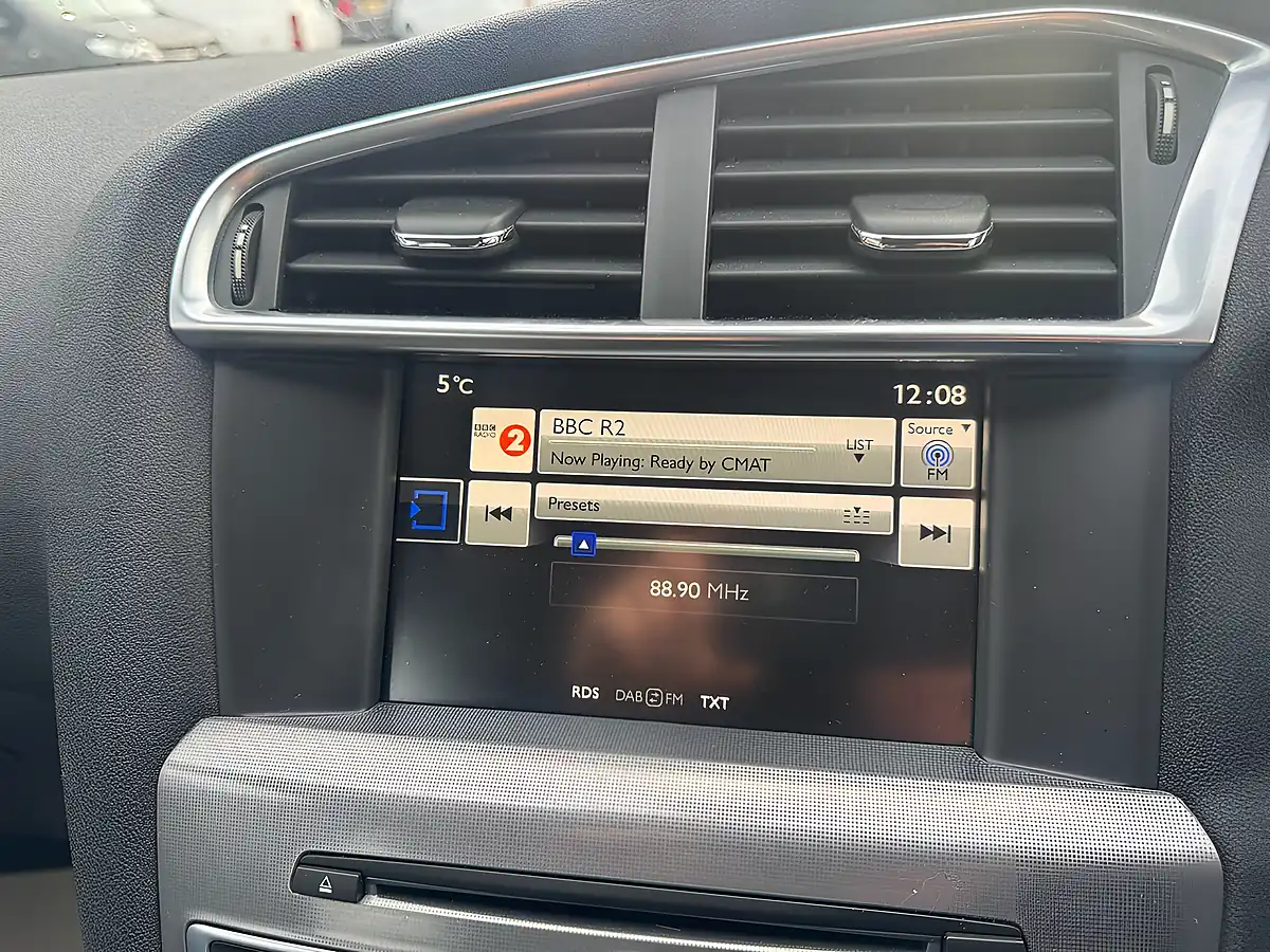 Used 2016 Citroen C4 Flair Black - Interior and Exterior details 19