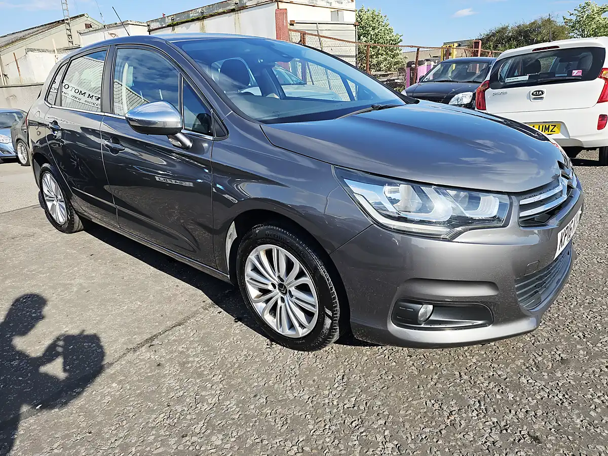 Used 2016 Citroen C4 Flair Grey - Interior and Exterior details 5