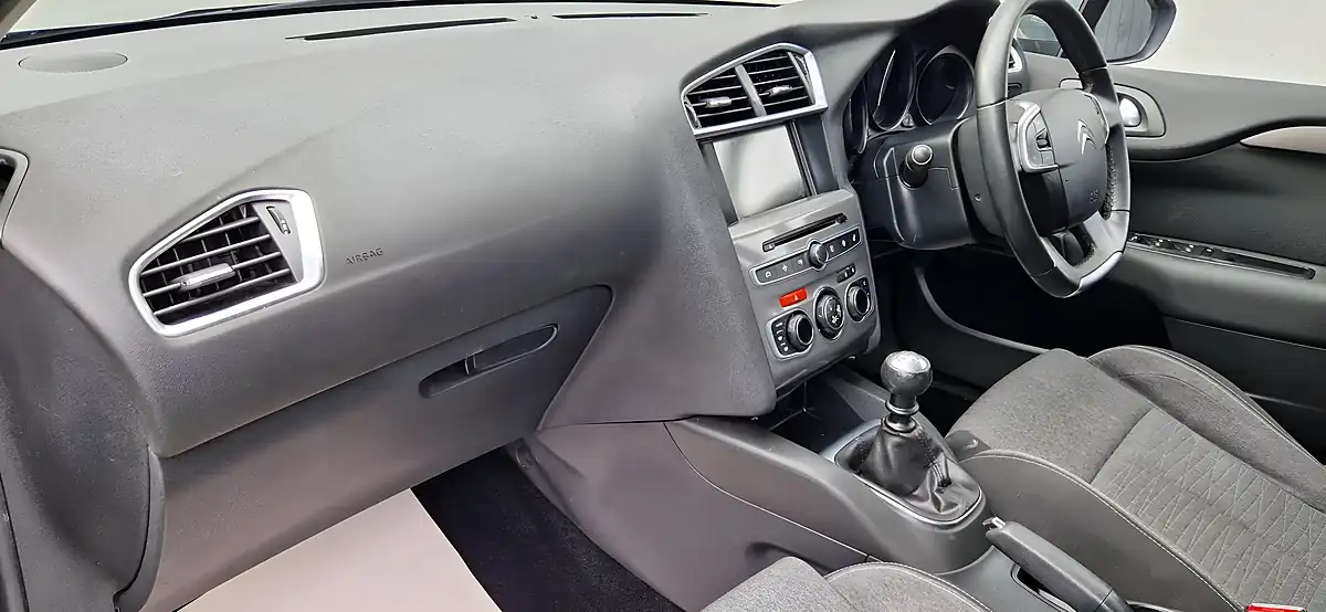 Used 2016 Citroen C4 Flair Grey - Interior and Exterior details 12