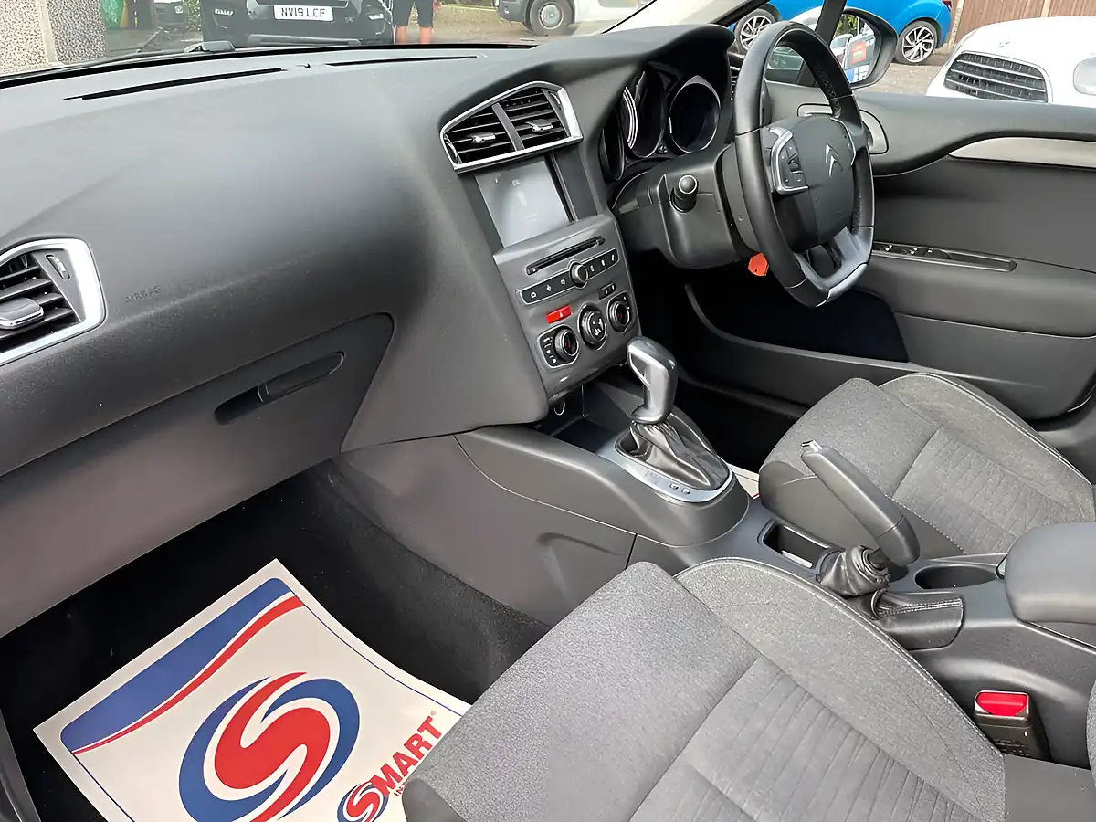 Used 2016 Citroen C4 Flair Grey - Interior and Exterior details 11