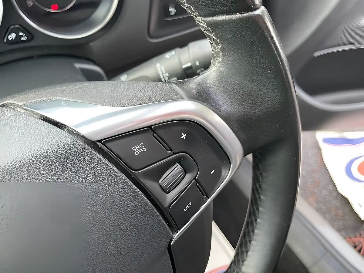Used 2016 Citroen C4 Flair Grey - Interior and Exterior details 17