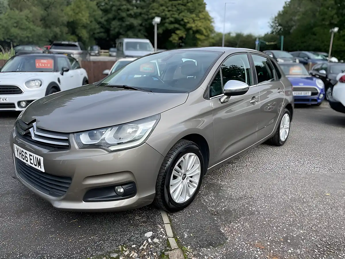 Used 2016 Citroen C4 Flair Grey - Interior and Exterior details 4