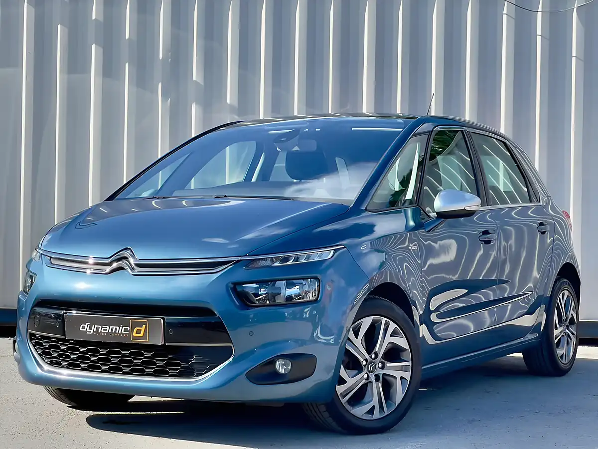 Used 2016 Citroen C4 Picasso Exclusive Blue - Front View