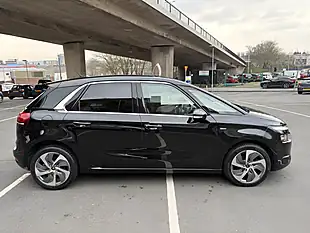 Used 2016 Citroen C4 Picasso Exclusive Plus Black - Interior and Exterior details 8
