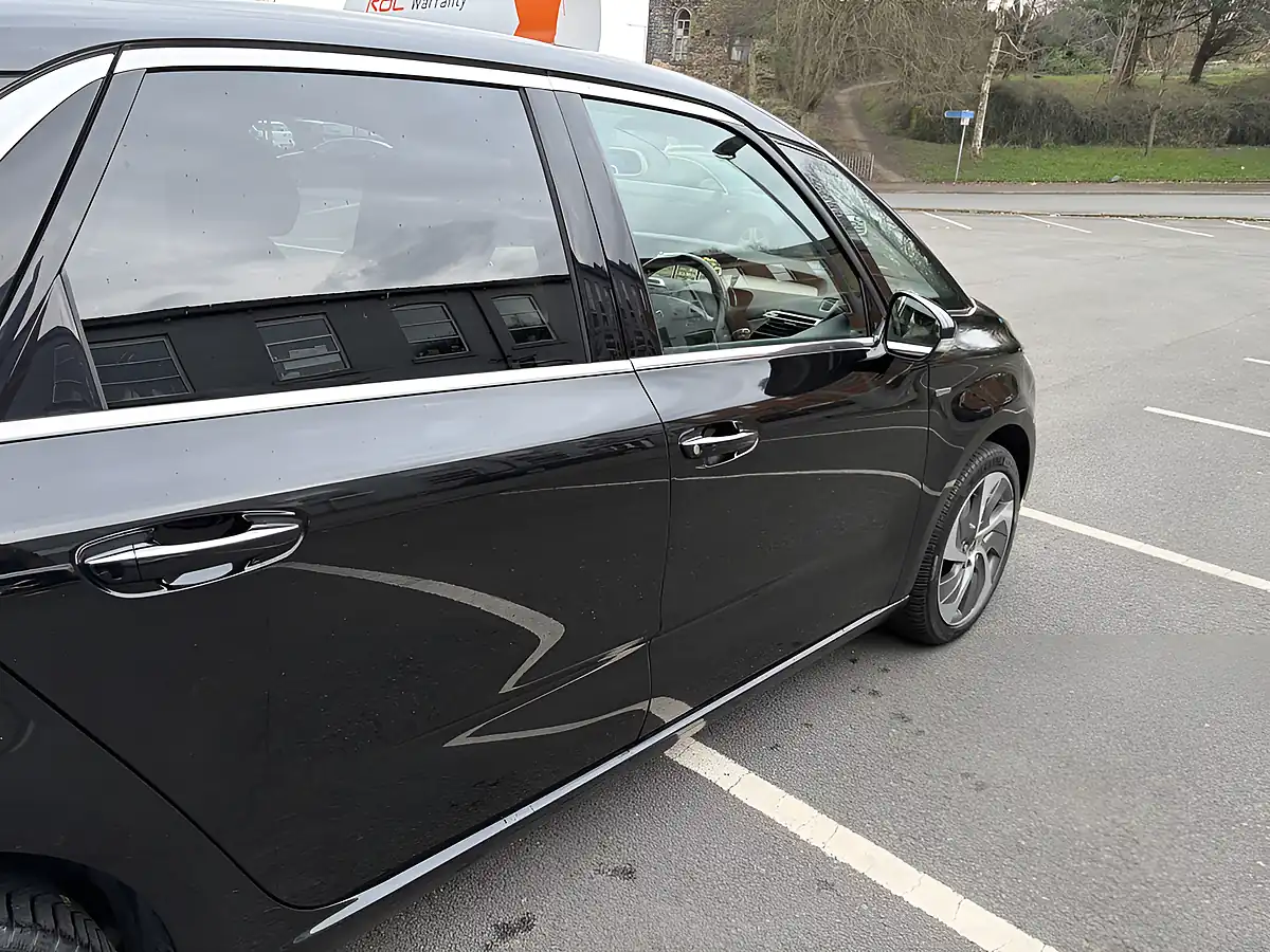 Used 2016 Citroen C4 Picasso Exclusive Plus Black - Interior and Exterior details 9