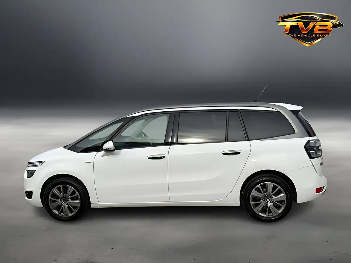 Used 2016 Citroen C4 Picasso Exclusive+ Polar White - Interior and Exterior details 4