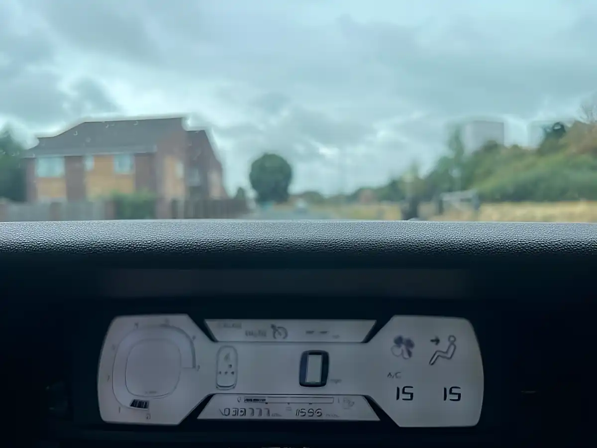 Used 2016 Citroen C4 Picasso Selection Grey - Interior and Exterior details 14