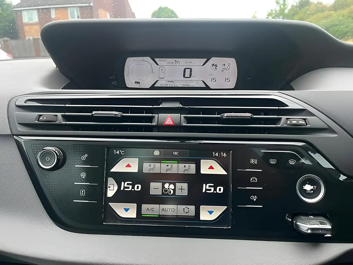Used 2016 Citroen C4 Picasso Selection Grey - Interior and Exterior details 15