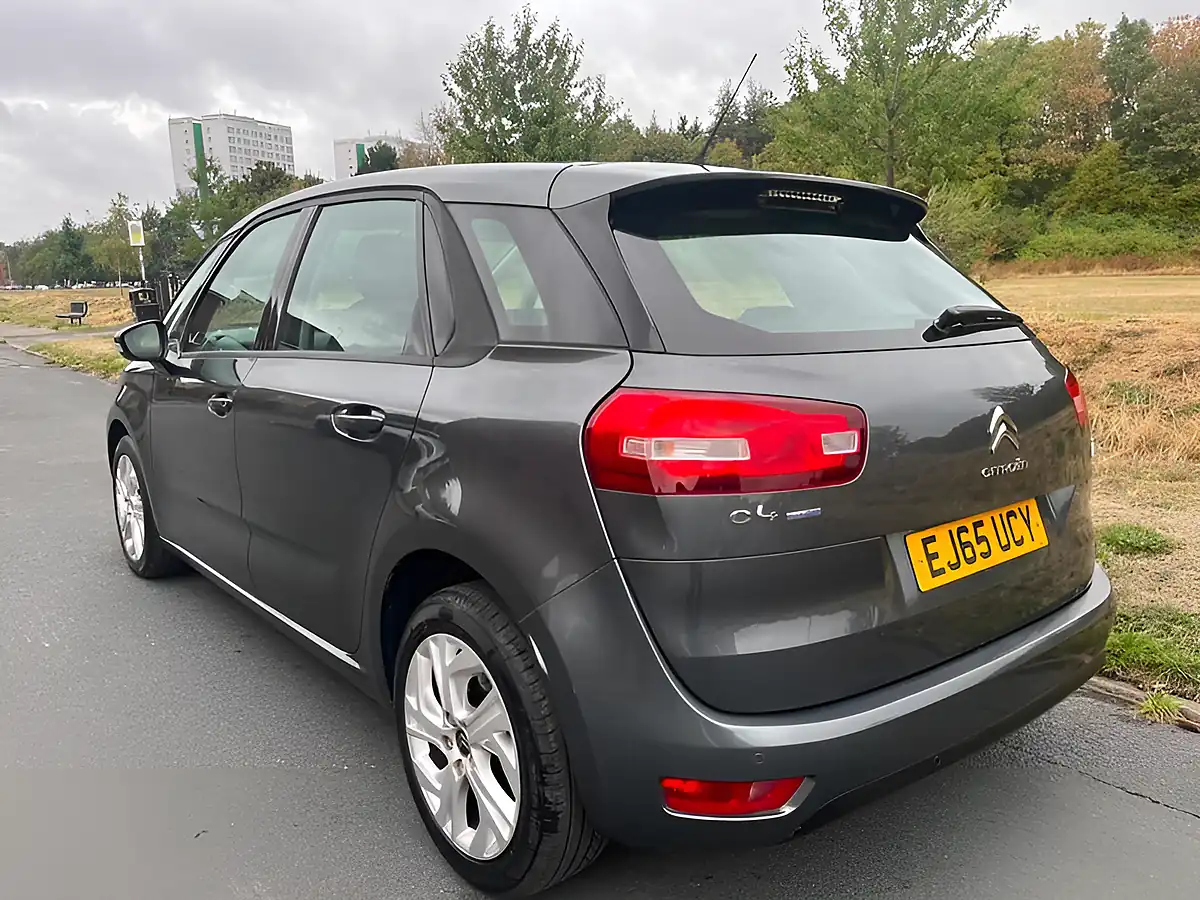 Used 2016 Citroen C4 Picasso Selection Grey - Interior and Exterior details 3