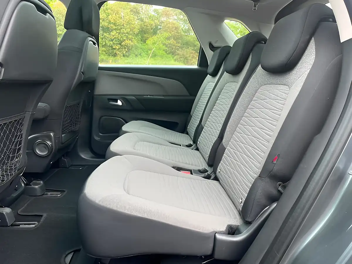 Used 2016 Citroen C4 Picasso Selection Grey - Interior and Exterior details 8