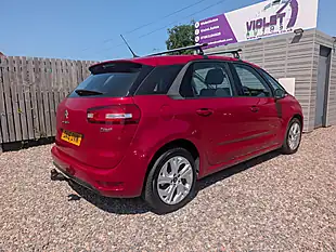 Used 2016 Citroen C4 Picasso Selection Red - Interior and Exterior details 10