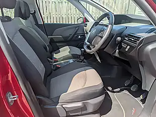 Used 2016 Citroen C4 Picasso Selection Red - Interior and Exterior details 12