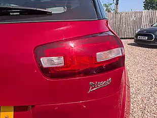 Used 2016 Citroen C4 Picasso Selection Red - Interior and Exterior details 18