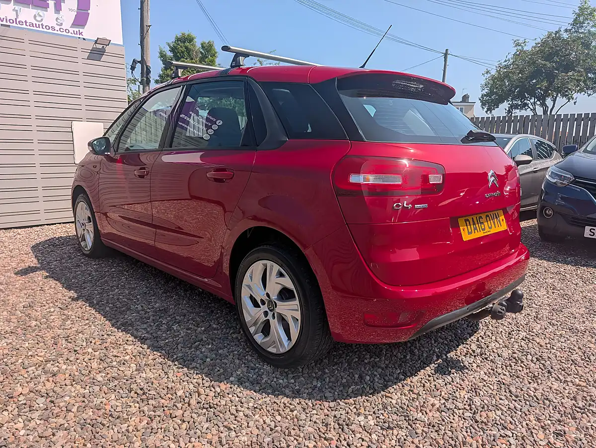 Used 2016 Citroen C4 Picasso Selection Red - Interior and Exterior details 9