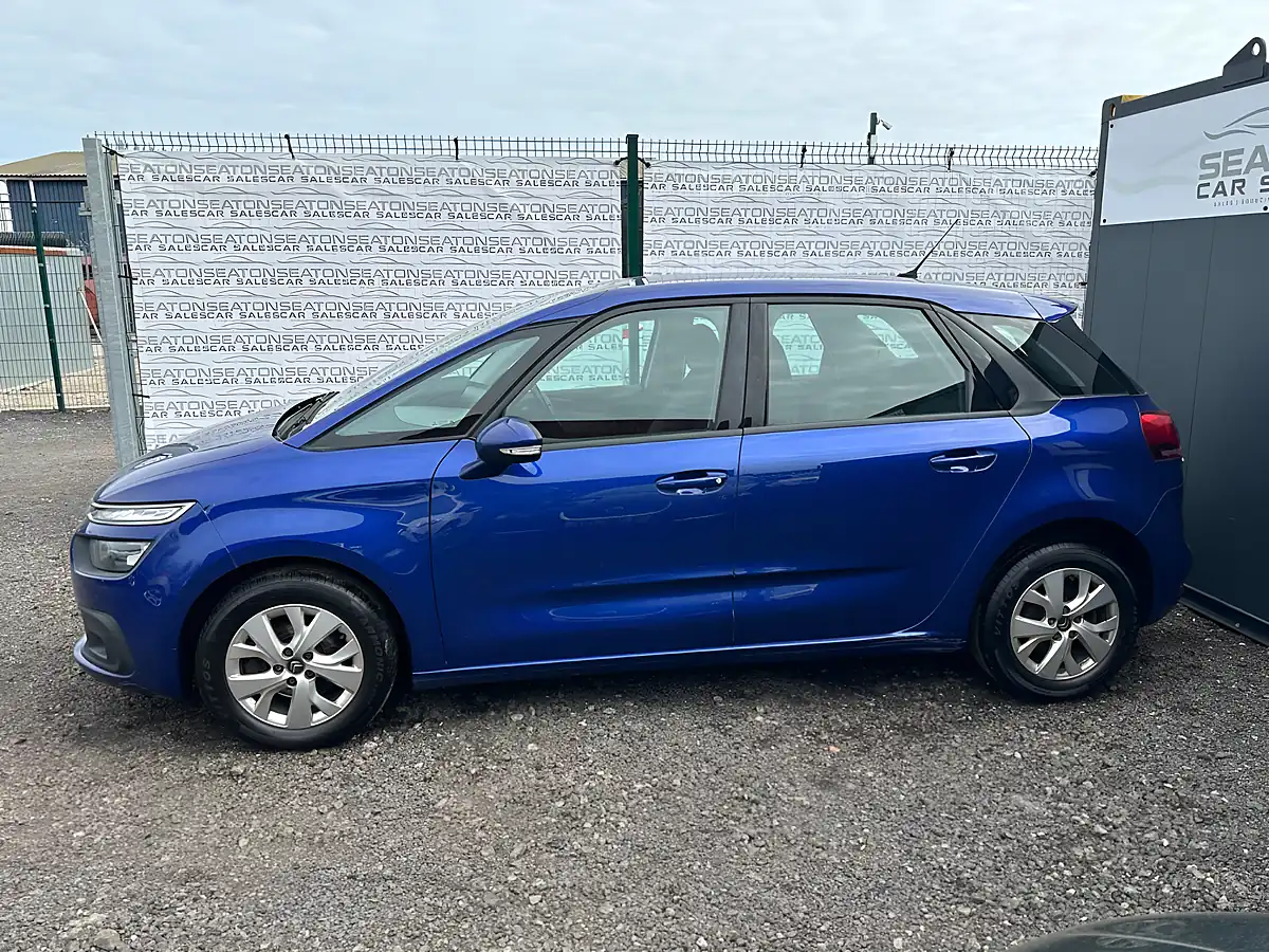 Used 2016 Citroen C4 Picasso Touch Edition Blue - Interior and Exterior details 4