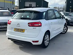 Used 2016 Citroen C4 Picasso Vtr+ White - Interior and Exterior details 11