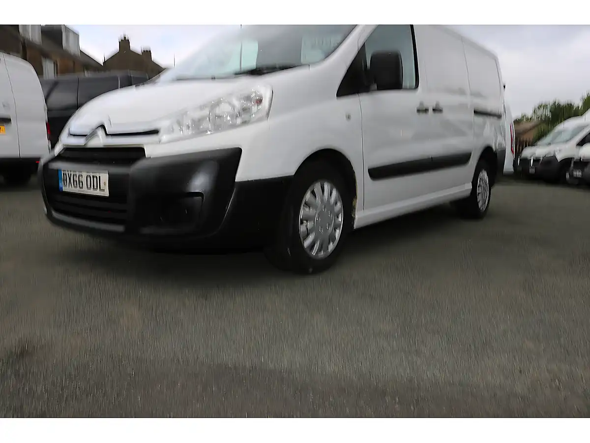 Used 2016 Citroen Dispatch Enterprise White - Interior and Exterior details 12