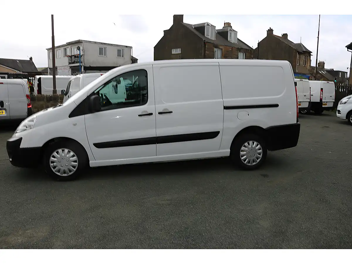 Used 2016 Citroen Dispatch Enterprise White - Interior and Exterior details 4