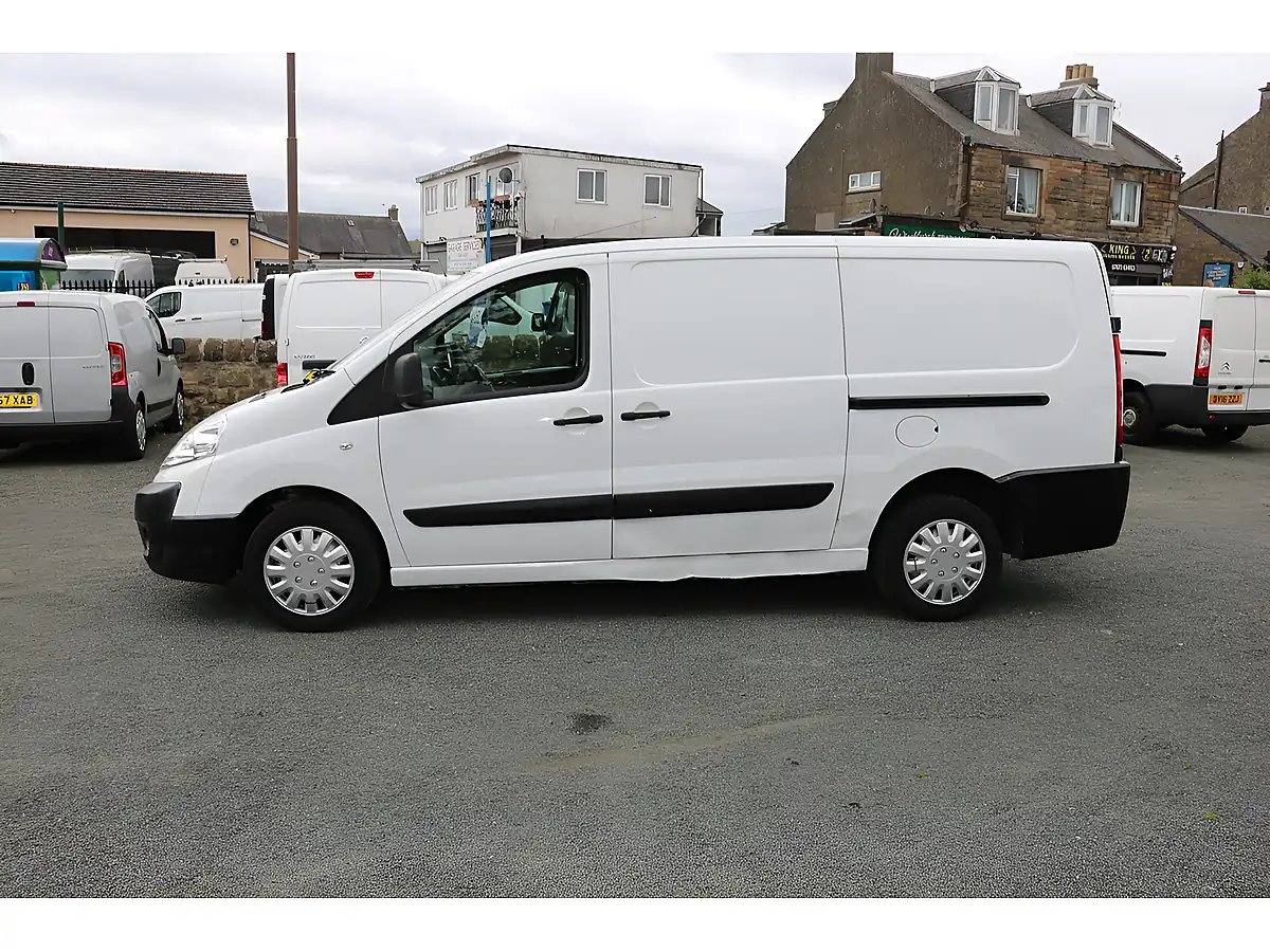 Used 2016 Citroen Dispatch Enterprise White - Interior and Exterior details 4