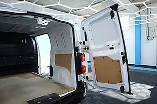 Used 2016 Citroen Dispatch M 1000 X White - Interior and Exterior details 12