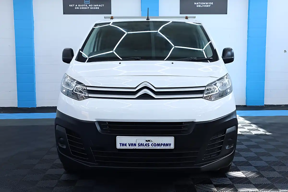 Used 2016 Citroen Dispatch M 1000 X White - Interior and Exterior details 4