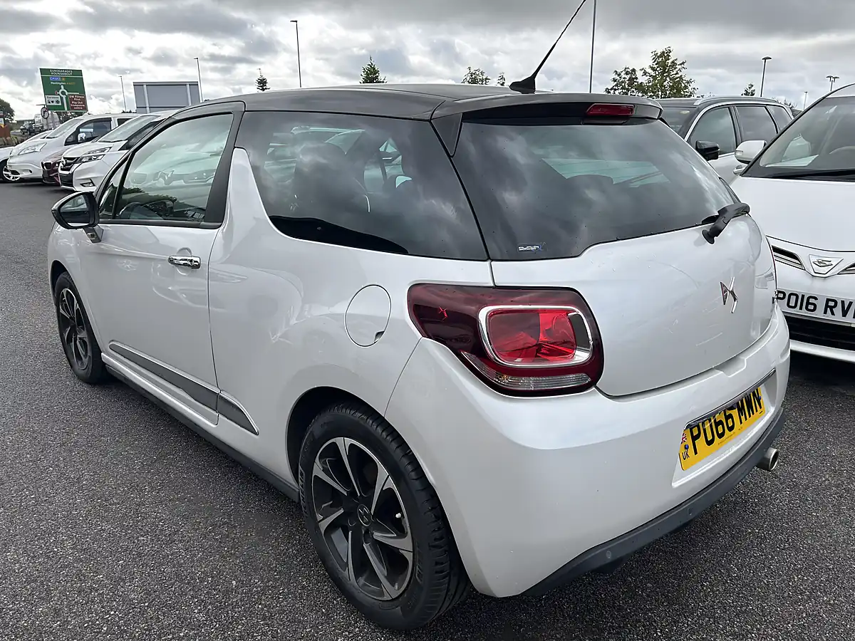 Used 2016 Citroen DS3 White - Interior and Exterior details 4
