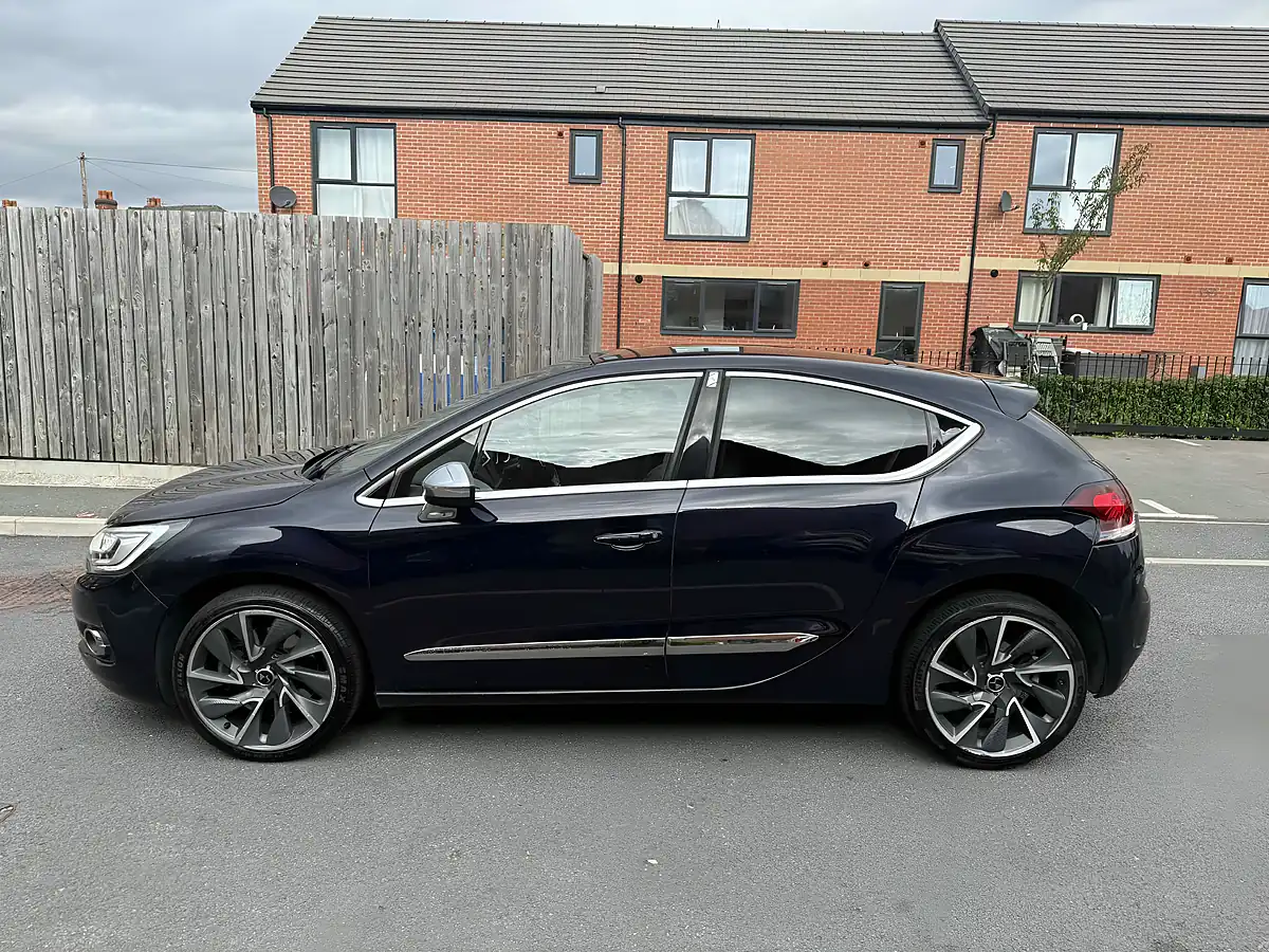 Used 2016 Citroen DS4 Prestige - Interior and Exterior details 4