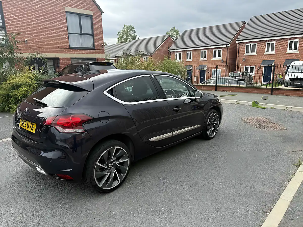 Used 2016 Citroen DS4 Prestige - Interior and Exterior details 6