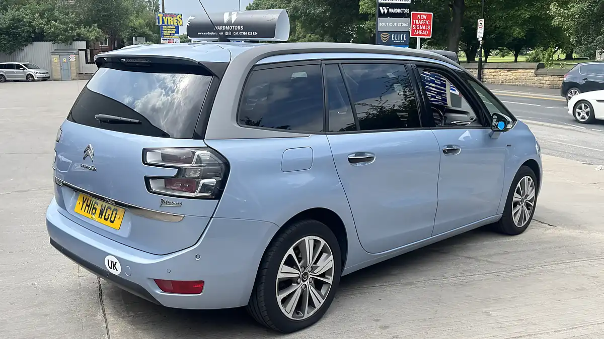 Used 2016 Citroen Grand C4 Picasso Exclusive+ Blue - Interior and Exterior details 4
