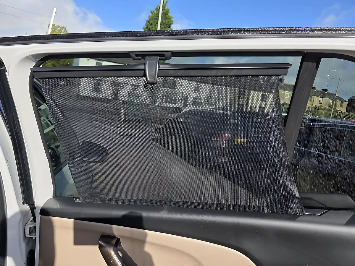 Used 2016 Citroen Grand C4 Picasso Exclusive+ White - Interior and Exterior details 15