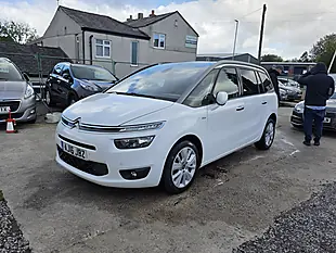Used 2016 Citroen Grand C4 Picasso Exclusive+ White - Interior and Exterior details 3