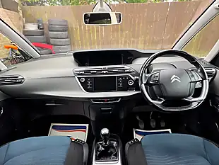 Used 2016 Citroen Grand C4 Picasso Feel Blue - Interior and Exterior details 10