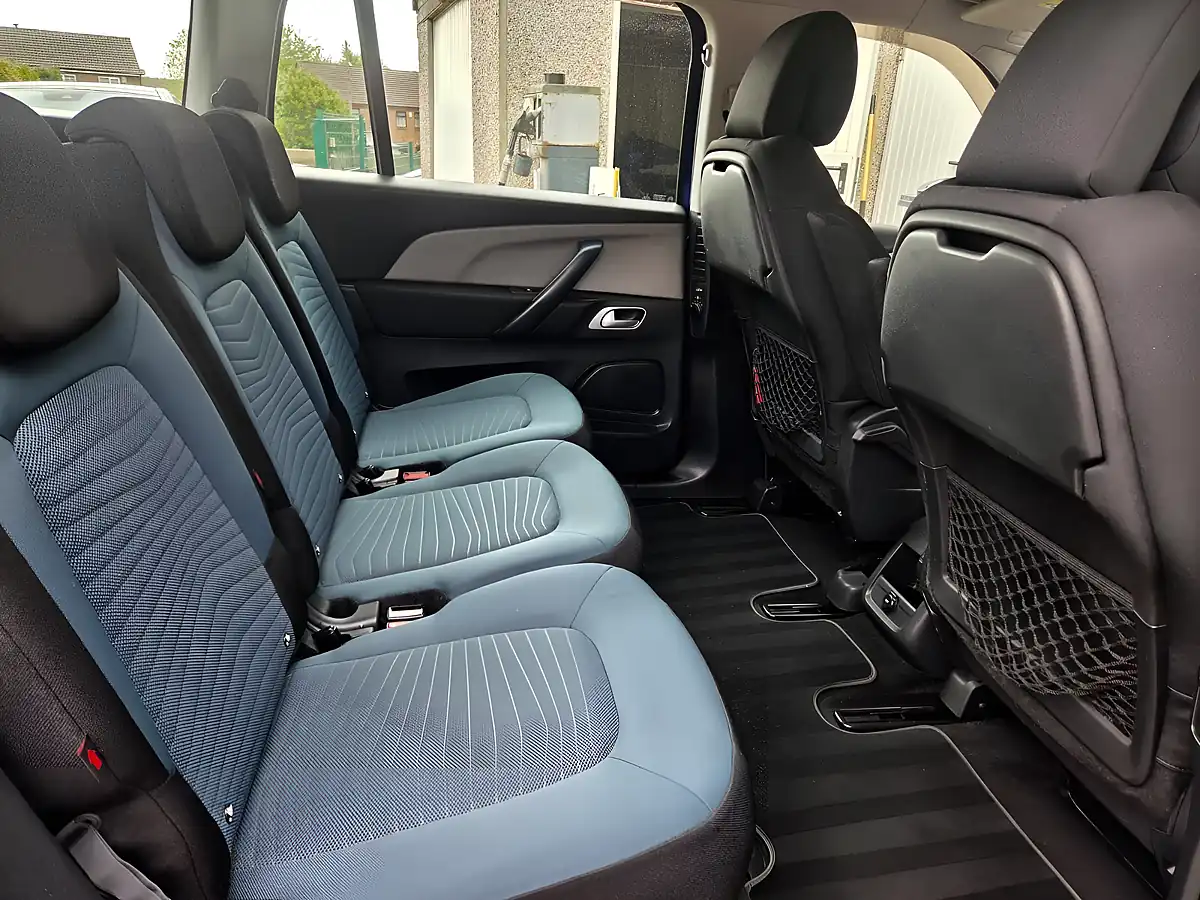 Used 2016 Citroen Grand C4 Picasso Feel Blue - Interior and Exterior details 15
