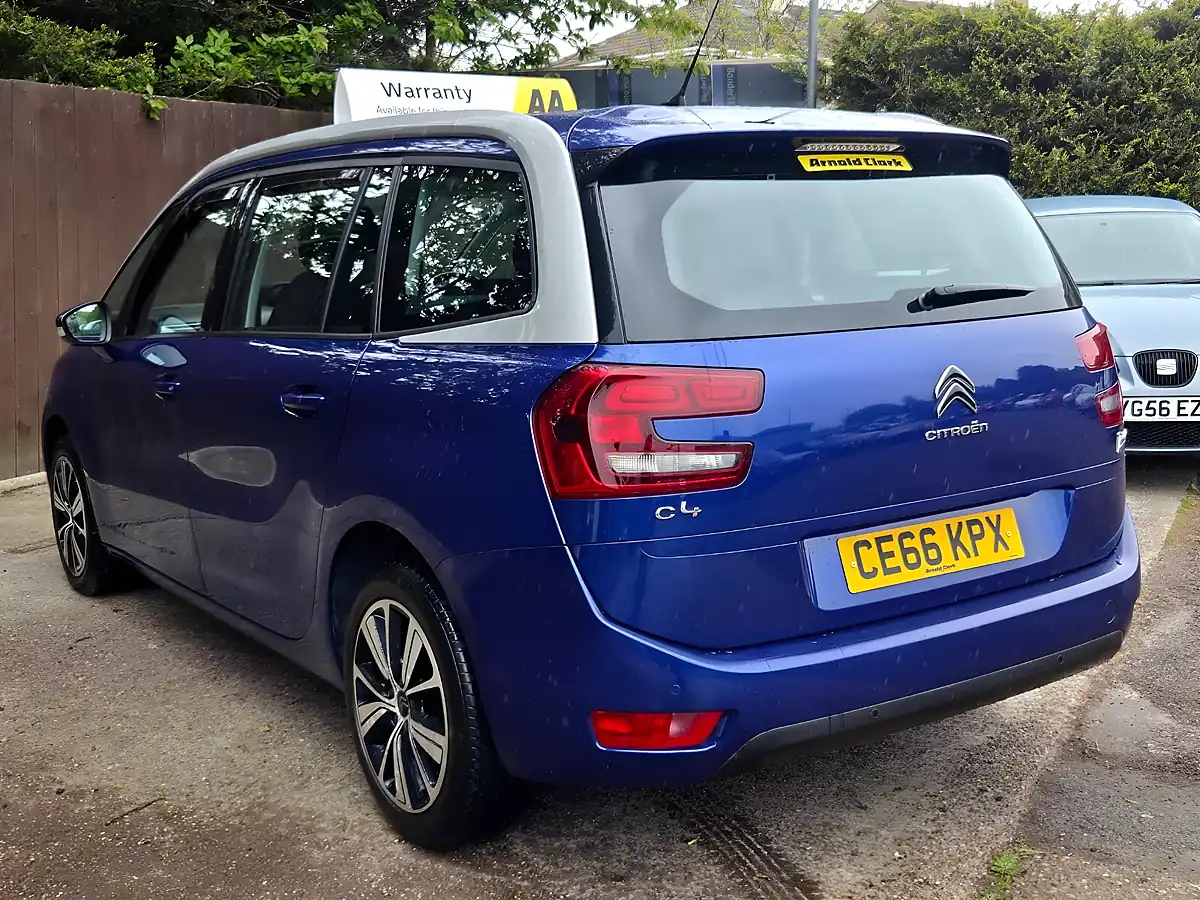 Used 2016 Citroen Grand C4 Picasso Feel Blue - Interior and Exterior details 4