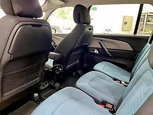 Used 2016 Citroen Grand C4 Picasso Feel Red - Interior and Exterior details 17