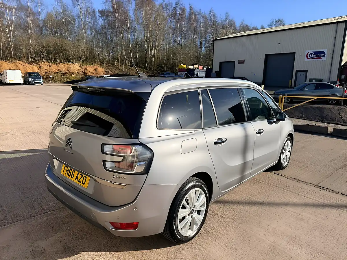 Used 2016 Citroen Grand C4 Picasso Flair Grey - Interior and Exterior details 10