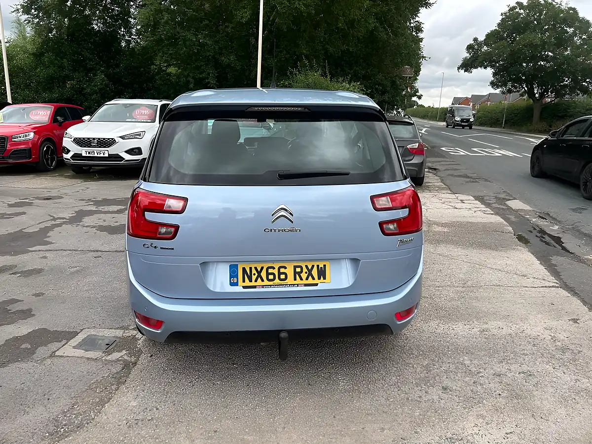 Used 2016 Citroen Grand C4 Picasso Selection Blue - Interior and Exterior details 16