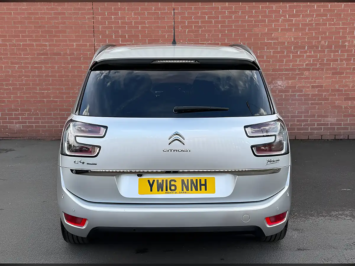 Used 2016 Citroen Grand C4 Picasso Silver - Interior and Exterior details 9