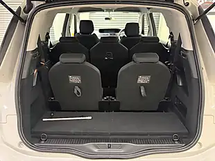 Used 2016 Citroen Grand C4 Picasso Touch Edition Beige - Interior and Exterior details 10