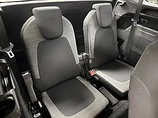 Used 2016 Citroen Grand C4 Picasso Touch Edition Beige - Interior and Exterior details 14